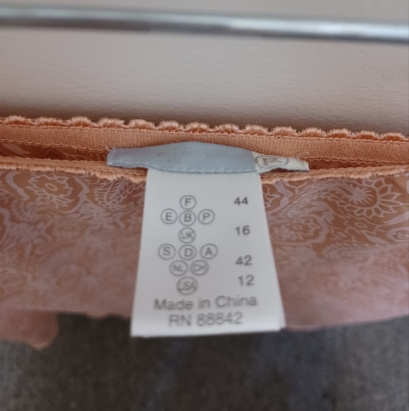 R pink skirt size 12 - Picture 2 of 2